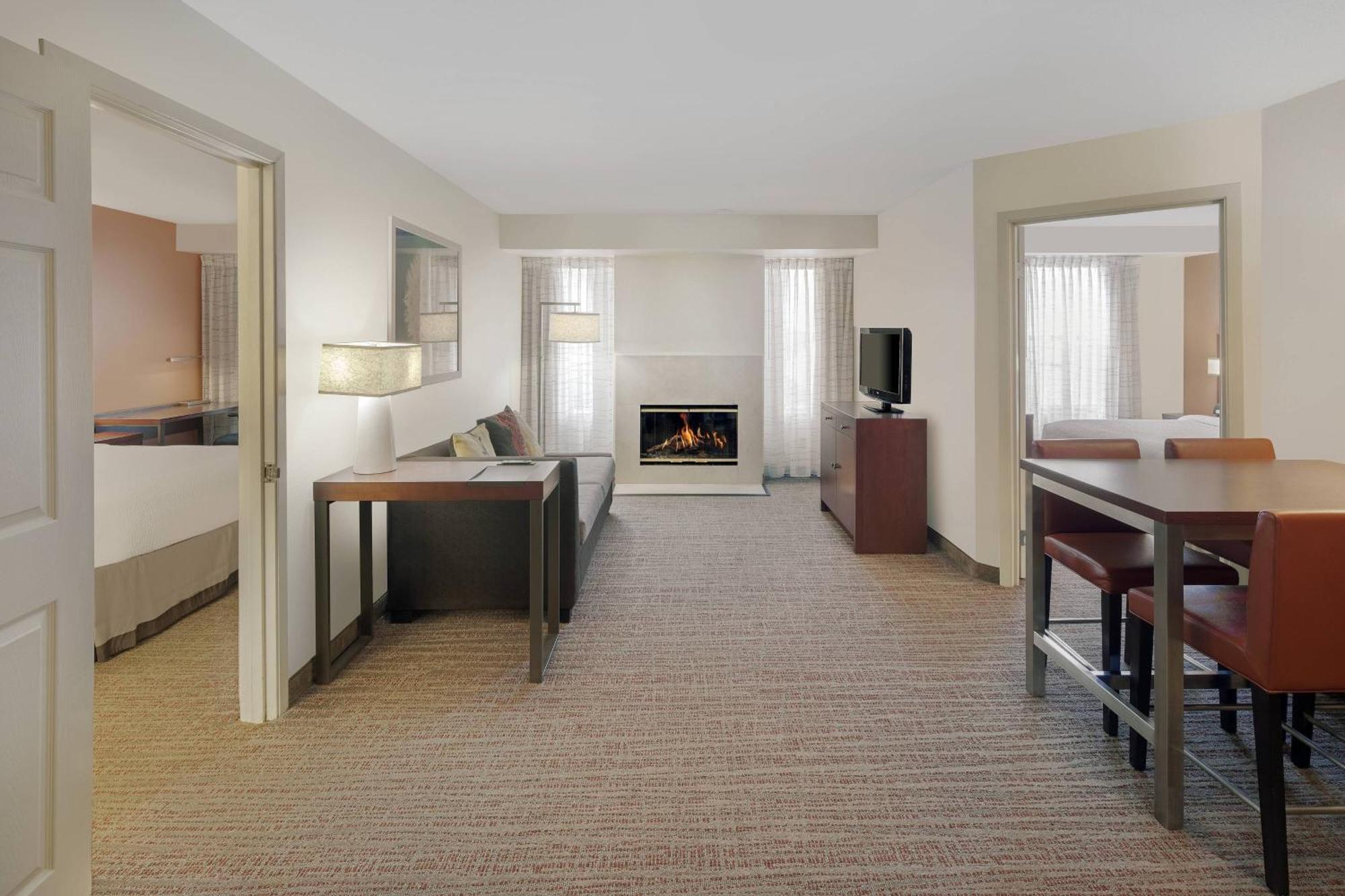 Residence Inn Indianapolis Airport Dış mekan fotoğraf