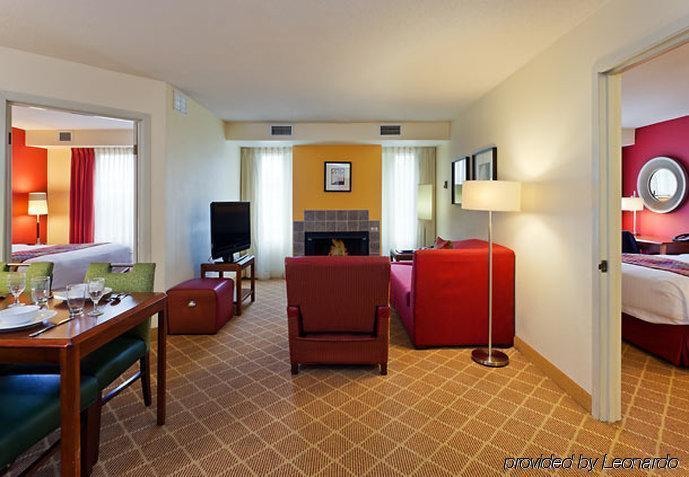 Residence Inn Indianapolis Airport Oda fotoğraf