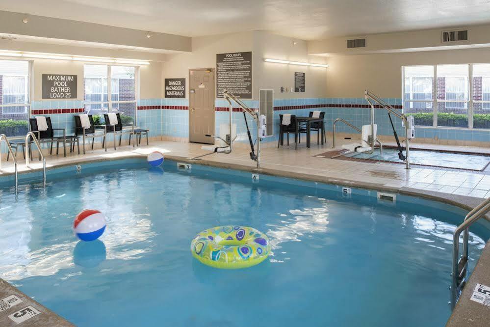 Residence Inn Indianapolis Airport Dış mekan fotoğraf